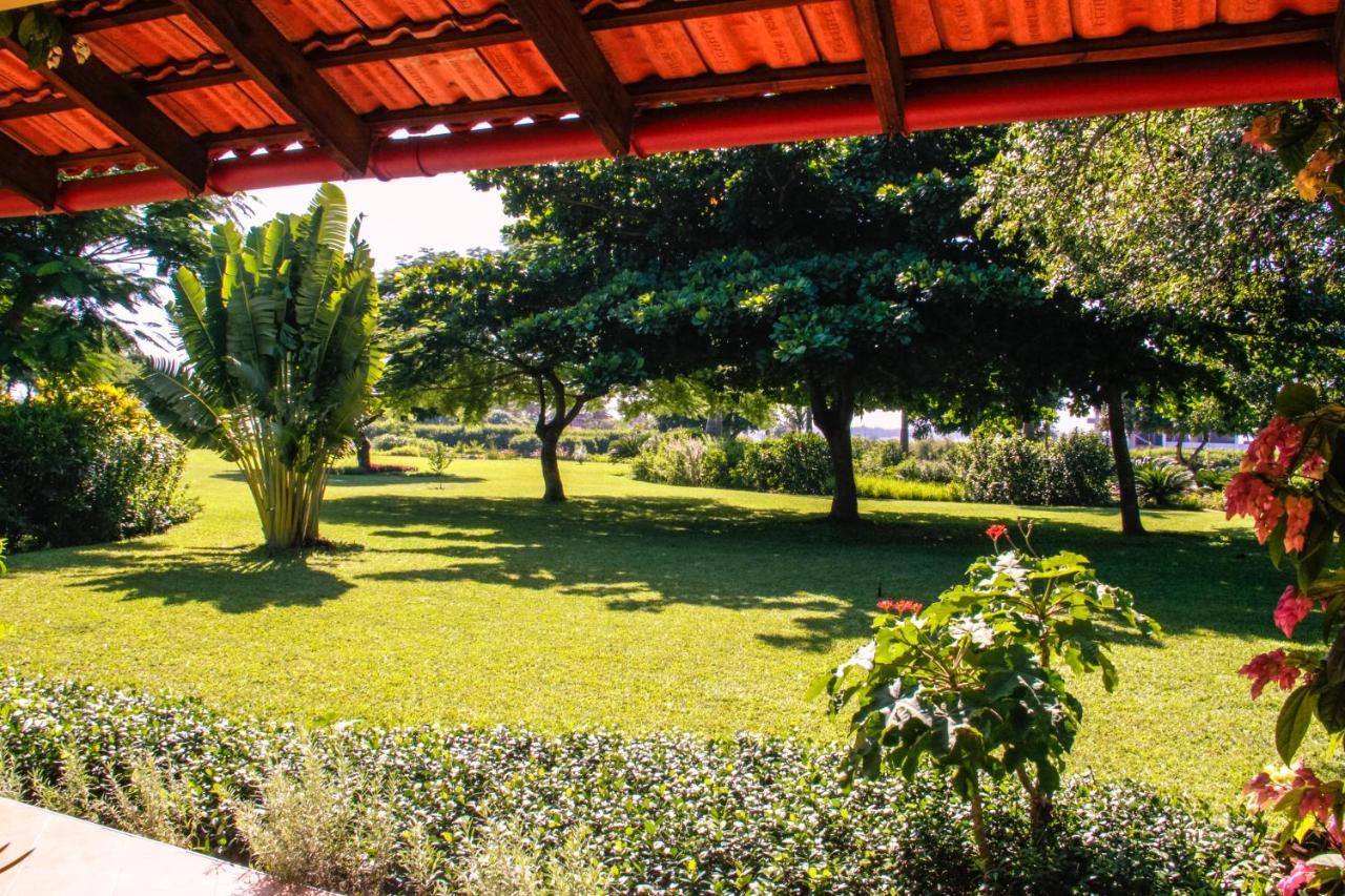 Hotel Ancha'S Oasis Maputo Exterior foto